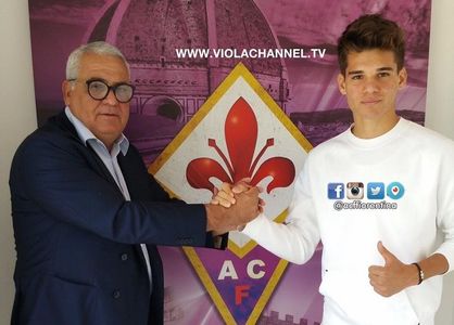 Ianis Hagi, pasă de gol cu călcâiul şi penalti obţinut în meciul amical AC Fiorentina - Trapani, scor 2-1