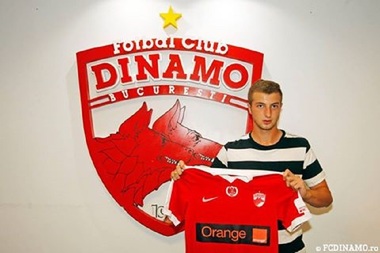 Dinamo l-a transferat pe atacantul Daniel Popa de la Chindia Târgovişte