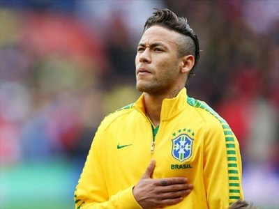 Un fan al lui Neymar a fost arestat după ce, în tentativa de a se apropia de fotbalist, s-a ascuns în spălătoria hotelului în care e cazată echipa Braziliei