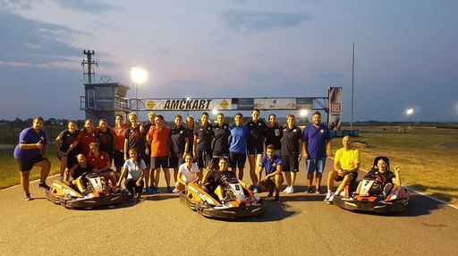 Naţionala de handbal feminin, relaxare la karting înaintea plecării la JO de la Rio