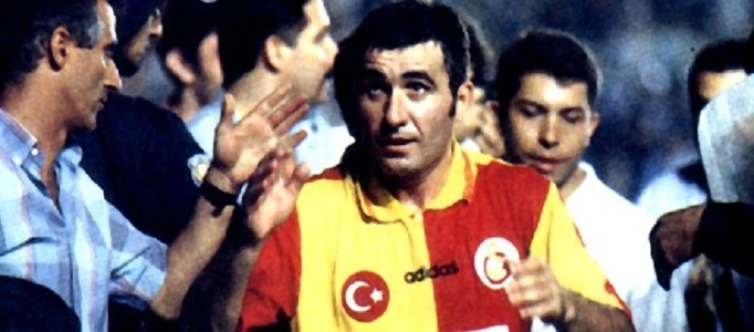 Galatasaray îi dedică un material lui Gheorghe Hagi, la 20 de ani de când românul a semnat cu gruparea din Istanbul - VIDEO