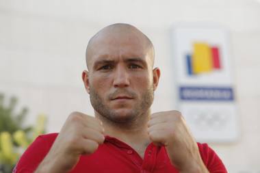 INTERVIU: Singurul pugilist român prezent la JO: Cine e Zika ăsta să mă sperii, e pe categorie cu mine? VIDEO