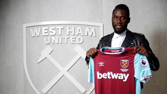 West Ham United l-a achiziţionat pe fundaşul stânga francez Arthur Masuaku