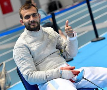 Rio 2016: Scrimerul Tiberiu Dolniceanu s-a calificat în sferturile de finală ale probei de sabie individual