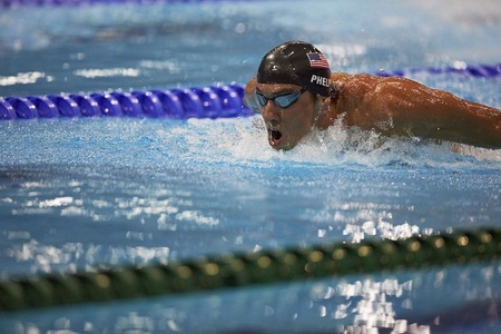 Michael Phelps spre al 22-lea titlu olimpic. El s-a calificat în finala probei de 200 metri mixt cu cel mai bun timp