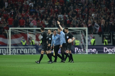 Cristian Balaj va arbitra partida FC Botoşani - Steaua Bucureşti, din etapa a patra a Ligii I