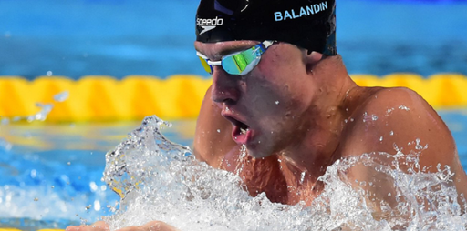 Dmitri Balandin a câştigat primul aur olimpic la nataţie din istorie pentru Kazahstan. Sportivul a avut al optulea timp în semifinale