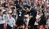Liverpool a învins cu 4-3 Arsenal Londra în campionatul Angliei. Învingătorii au fost conduşi cu 1-0 şi au marcat apoi de patru ori din minutul 45 până în 63