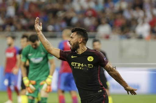 Aguero, după meciul cu FC Steaua în care a ratat două penaltiuri şi a înscris de trei ori: Din fericire în fotbal există mereu posibilitatea unei reveniri