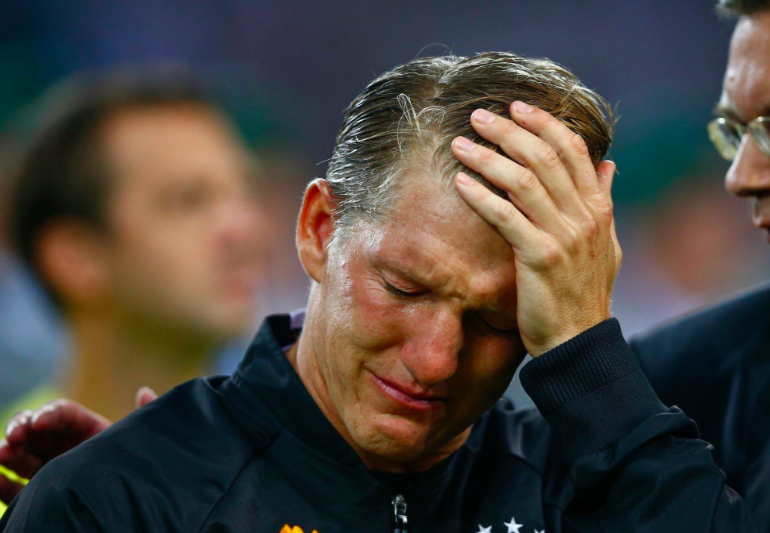 Bastian Schweinsteiger s-a retras în lacrimi din naţionala Germaniei