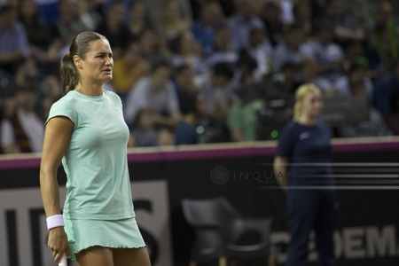 Monica Niculescu a fost învinsă de Wozniacki pentru a şaptea oară în două seturi, în turul trei la US Open