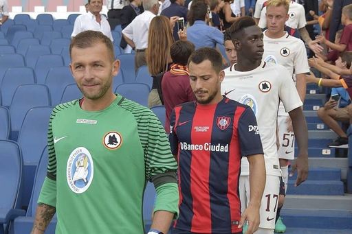 AS Roma, cu Lobonţ integralist, a învins San Lorenzo, într-un meci de caritate pentru victimele cutremurului din Italia