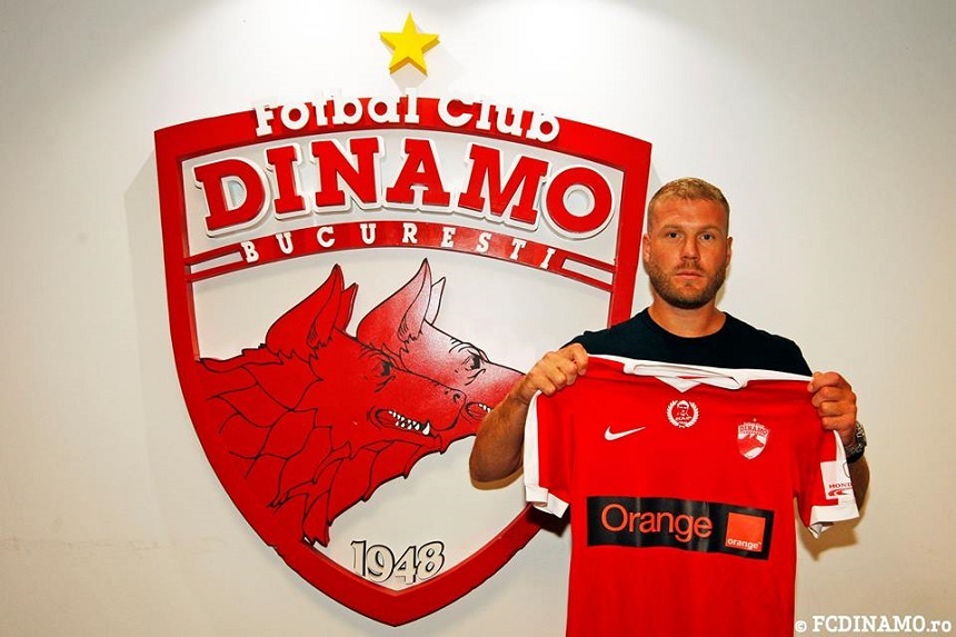 FC Dinamo anunţă transferul atacantului slovac Adam Nemec, fotbalist care a evoluat la Euro-2016