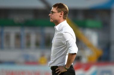 Antrenorul Oleg Kononov a demisionat de la FC Krasnodar cu două zile înaintea începerii grupelor Ligii Europa