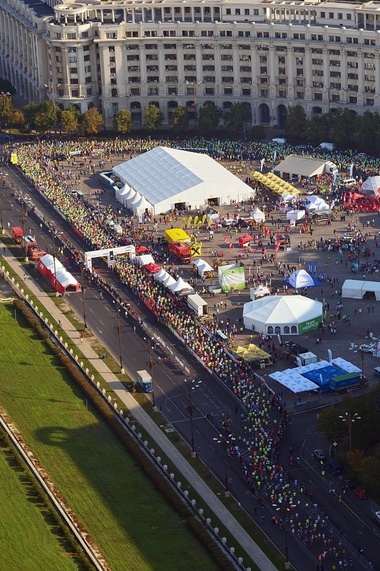 Restricţionarea traficului rutier în Bucureşti cu ocazia Maratonului Bucureşti