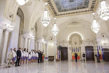 Olimpicii, decoraţi de Iohannis: Criticile la adresa sportivilor sunt nedrepte, nu ei sunt responsabili de rezultatele slabe