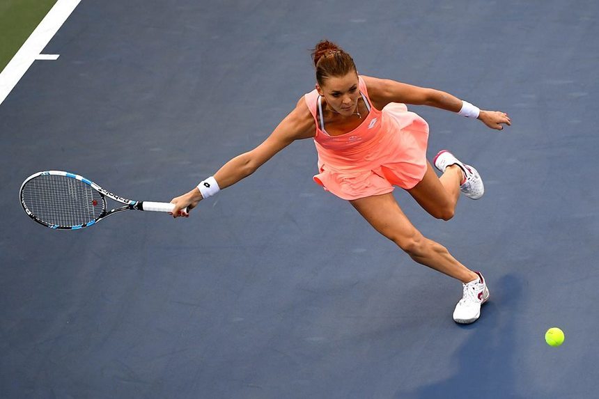 Agnieszka Radwanska s-a calificat în sferturi de finală la Wuhan