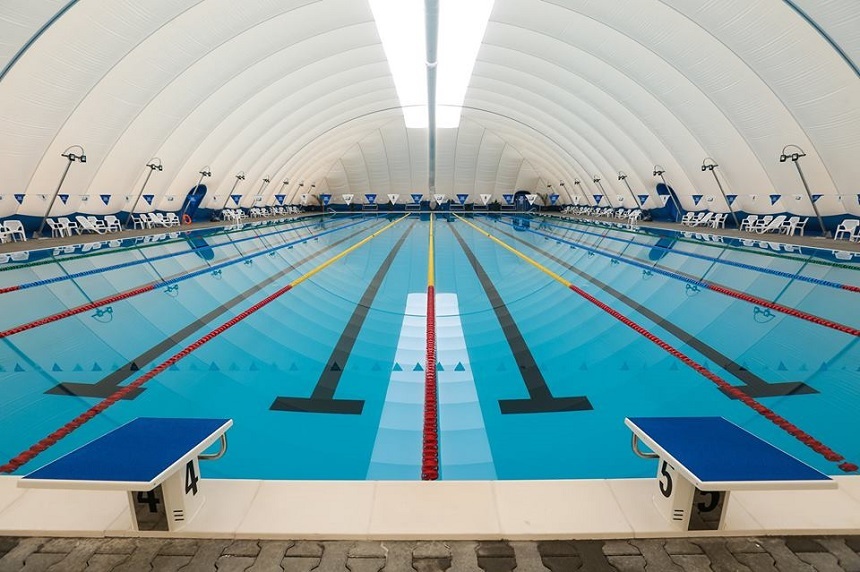 Bazin de înot cu dimensiuni olimpice, inaugurat la Cluj după o investiţie a Primăriei de peste 3,3 milioane lei