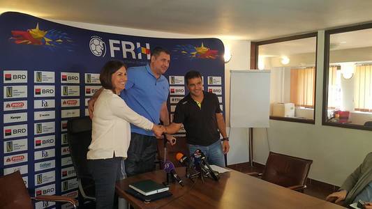 Ambros Martin, la semnarea contractului cu FRH: Sunt aici, pregătit pentru una din cele mai mari provocări ale carierei