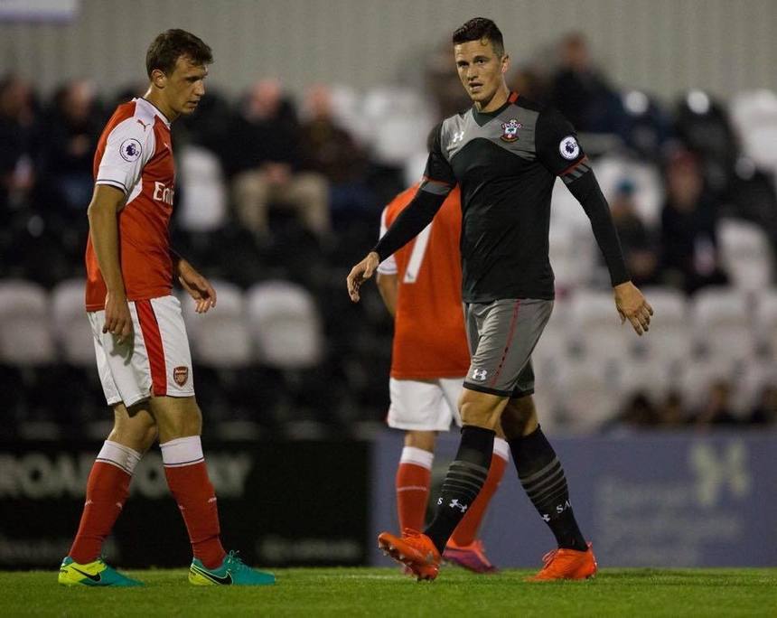 Gardoş a jucat 45 de minute pentru echipa a doua a clubului Southampton: "Mi-a stat mintea doar la revenirea pe teren"