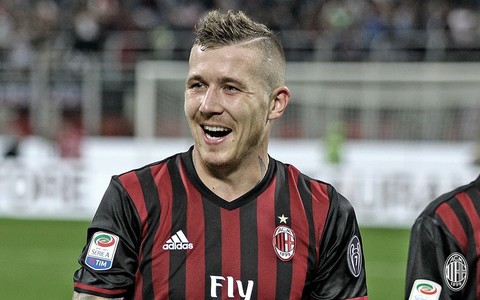 AC Milan a învins Chievo Verona, scor 3-1, şi a urcat pe locul trei în campionatul Italiei