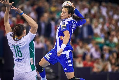 Cristina Neagu, aleasă pentru a doua oară consecutiv în echipa ideală a Ligii Campionilor la handbal feminin