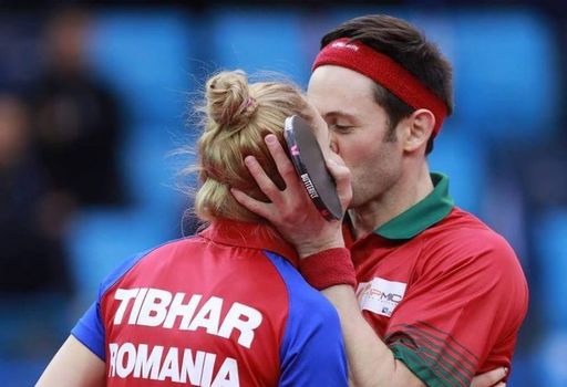 Publicaţia Record după victoria soţilor Monteiro la CE de tenis de masă: O căsnicie ce valorează aur