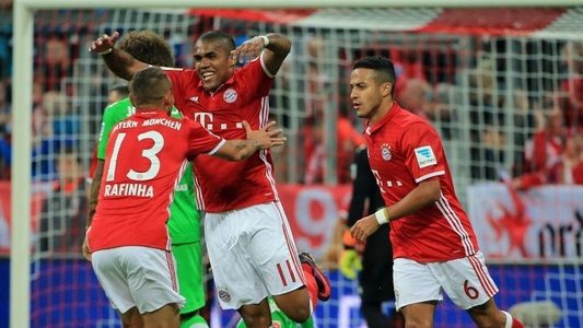 Bayern Munchen rămâne neînvinsă în actuala ediţie a Bundesliga, scor 2-0 cu Borussia Monchengladbach