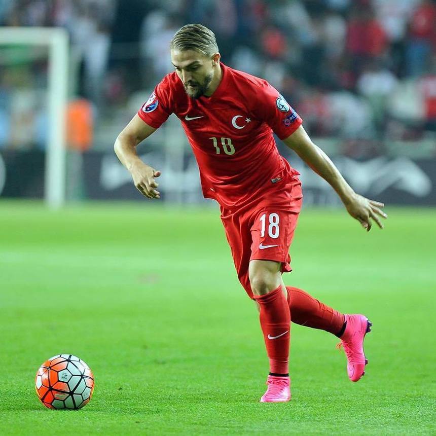 Fundaşul Caner Erkin (Beşiktaş Istanbul) va lipsi de pe teren şase luni