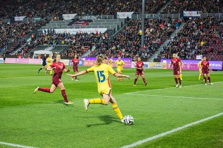 România a remizat cu Portugalia, scor 1-1 după prelungiri, şi a ratat calificarea la Euro-2017 de fotbal feminin