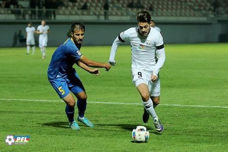 Cătălin Ţîră a fost eliminat la 5 minute de la intrarea pe teren într-un meci din campionatul Azerbaidjanului