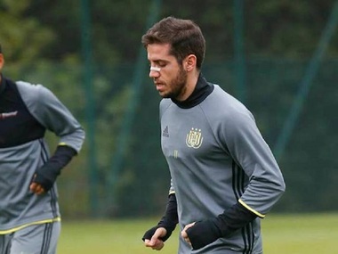 Alexandru Chipciu a dat două pase de gol, dar Anderlecht Bruxelles a fost învinsă de Zulte Waregem, scor 3-2. Internaţionalul român a ieşit accidentat de pe teren