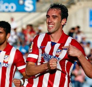 Atletico Madrid a învins Osasuna Pamplona, scor 3-0, şi a urcat pe locul patru în Primera Division
