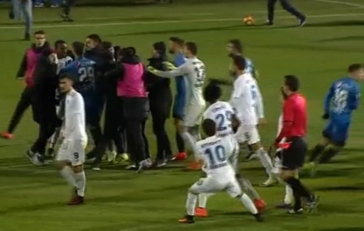 Incidente la finalul meciului FC Viitorul - CSU Craiova - FOTO, VIDEO