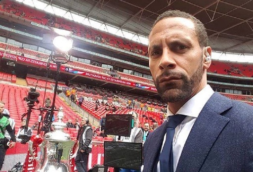 Rio Ferdinand a donat jucării în valoare de jumătate de milion de lire sterline