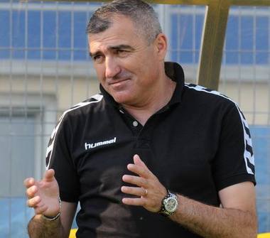 Petre Grigoraş: Aşa condiţii nu am mai întâlnit. Noi am încercat să jucăm, dar nu se putea