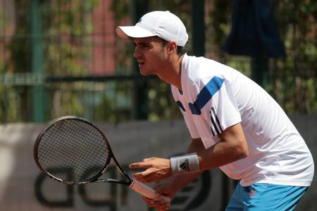 Dragoş Dima s-a calificat în semifinalele turneului futures din Antalya