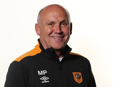 Antrenorul Mike Phelan a fost demis de la Hull City