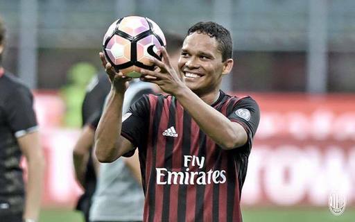 AC Milan a învins Cagliari, scor 1-0, şi a urcat pe locul 5 în Serie A