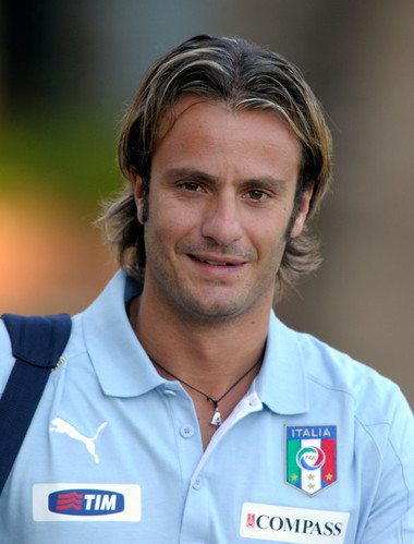 Alberto Gilardino şi-a reziliat contractul cu Empoli şi va fi coleg cu Alexandru Mitriţă la Pescara