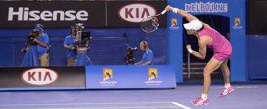 Trei favoriţi au fost eliminaţi în ziua a doua, la Australian Open