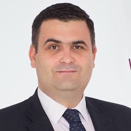Ministrul Apărării a dispus verificări cu privire la modul în care a fost gestionată revenirea mărcii Steaua la CSA