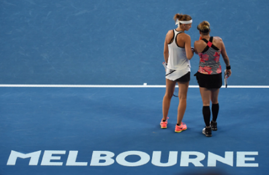 Bethanie Mattek-Sands şi Lucie Safarova au câştigat proba de dublu feminin la Australian Open