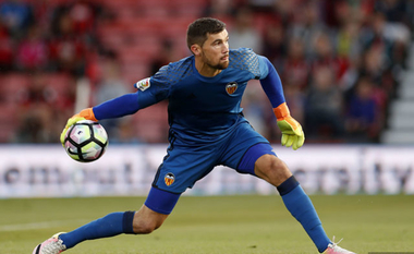 RC Genk, adversara Astrei Giurgiu în 16-imile Ligii Europa, l-a achiziţionat pe portarul australian Mathew Ryan