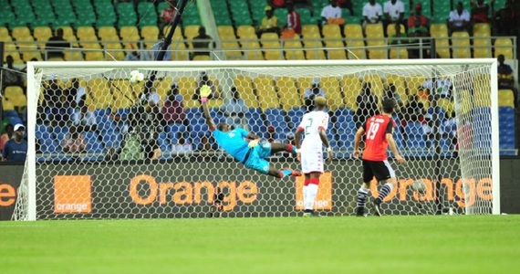 Egipt a învins Burkina Faso la loviturile de departajare şi va juca în finala CAN