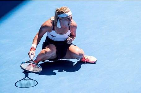 Dominika Cibulkova a fost învinsă de Iulia Putinţeva la Sankt Petersburg; Simona Halep îşi păstrează locul 4 WTA