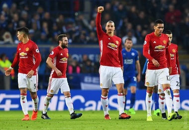 Manchester United a învins Leicester City cu 3-0. Campioana en titre rămâne fără victorie în Premier League în 2017