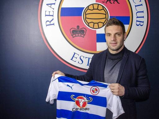 Adrian Popa a debutat la Reading în meciul cu Barnsley, scor 0-0