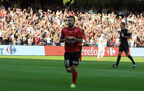 Olympique Lyon a fost învinsă de Guingamp, scor 2-1, după ce a deschis scorul