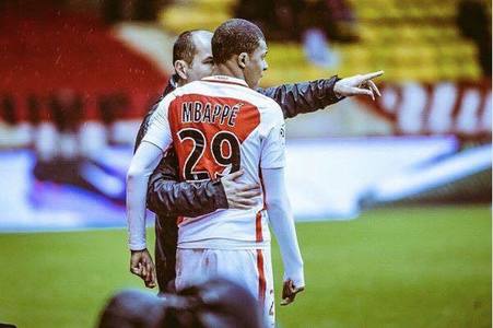 AS Monaco a învins FC Metz, scor 5-0, şi s-a distanţat la trei puncte în fruntea Ligue 1